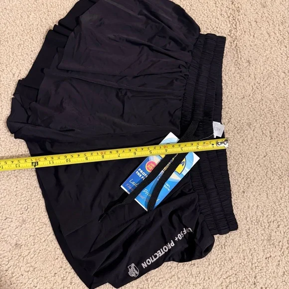 Banana Boat UPF 50+ Athletic Running Shorts Womens Medium NWT Black Flowy - Picture 7 of 7